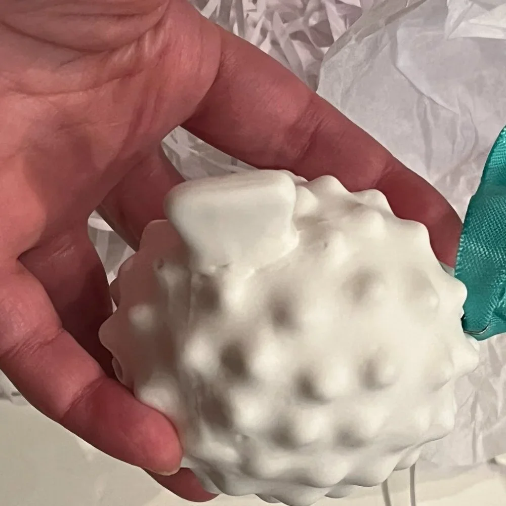 Jonathan Adler Menagerie Puffer Fish Porcelain‎ Decor Matte Sculptural Accent.